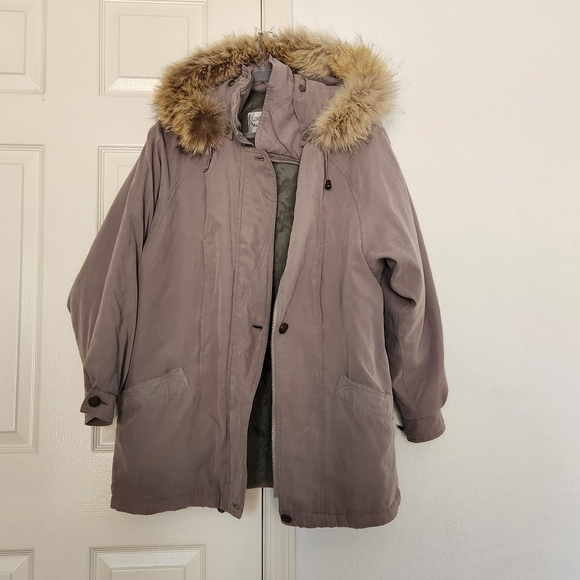 London Fog Limited Edition Gray Puffy Hooded Soft Jacket. Size Medium - Picture 1 of 13